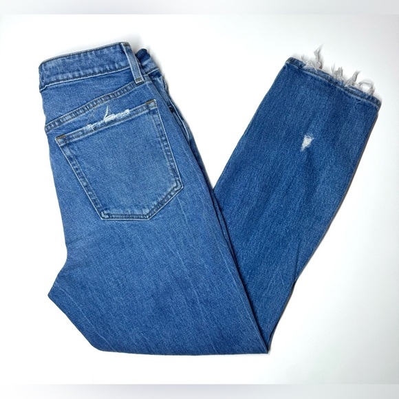 Abercrombie & Fitch Women’s High Rise Curve Love Mom Jeans Size- 6 Regular - Picture 8 of 10